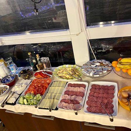Vila 18 Hotel Boutique بوخارست المظهر الخارجي الصورة