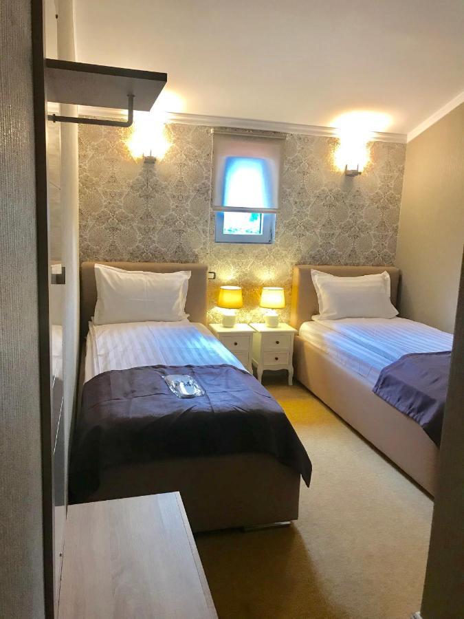 Vila 18 Hotel Boutique بوخارست المظهر الخارجي الصورة