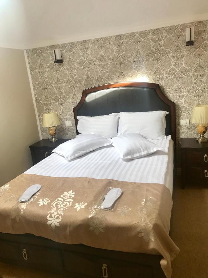 Vila 18 Hotel Boutique بوخارست المظهر الخارجي الصورة