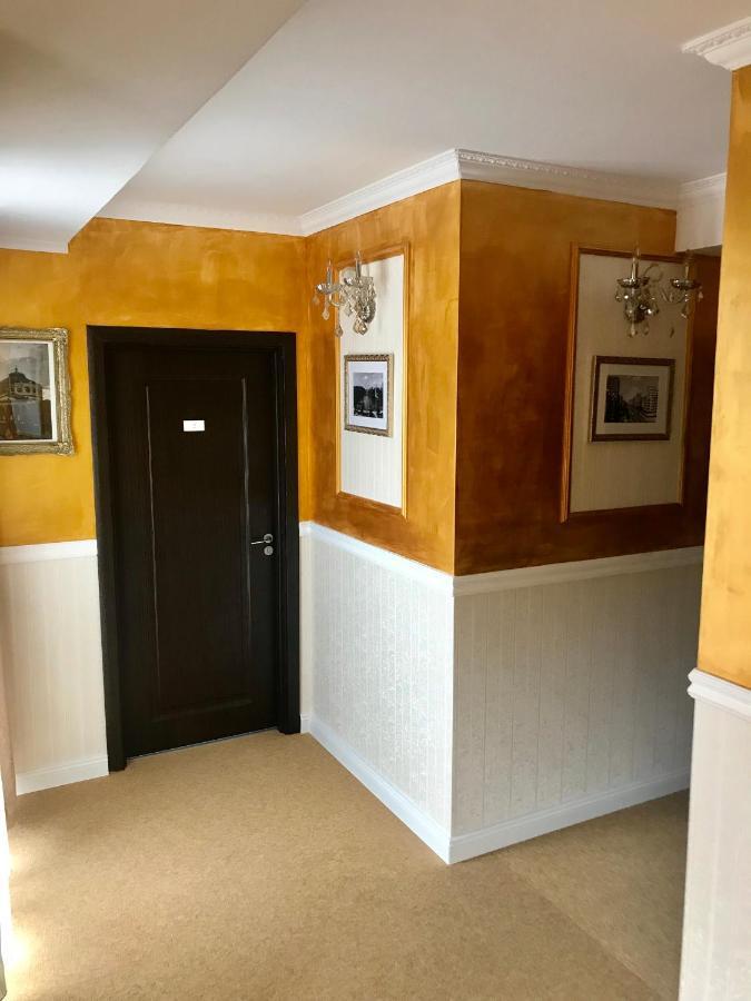Vila 18 Hotel Boutique بوخارست المظهر الخارجي الصورة