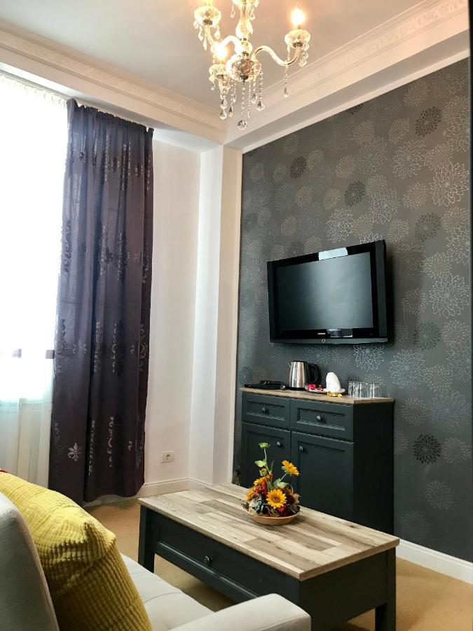Vila 18 Hotel Boutique بوخارست المظهر الخارجي الصورة