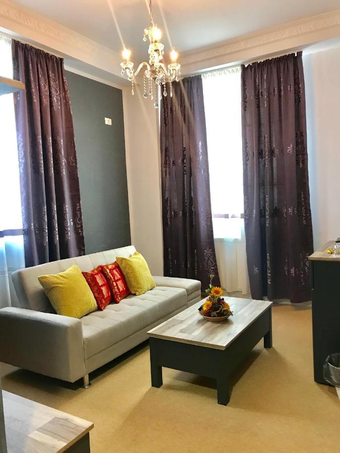 Vila 18 Hotel Boutique بوخارست المظهر الخارجي الصورة