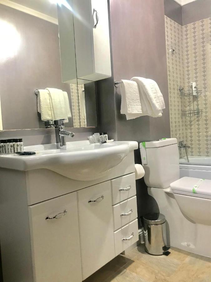 Vila 18 Hotel Boutique بوخارست المظهر الخارجي الصورة