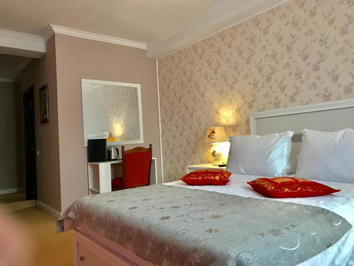 Vila 18 Hotel Boutique بوخارست المظهر الخارجي الصورة