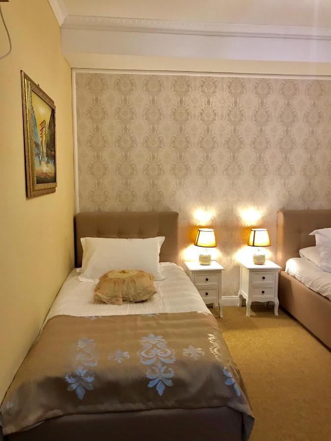 Vila 18 Hotel Boutique بوخارست المظهر الخارجي الصورة
