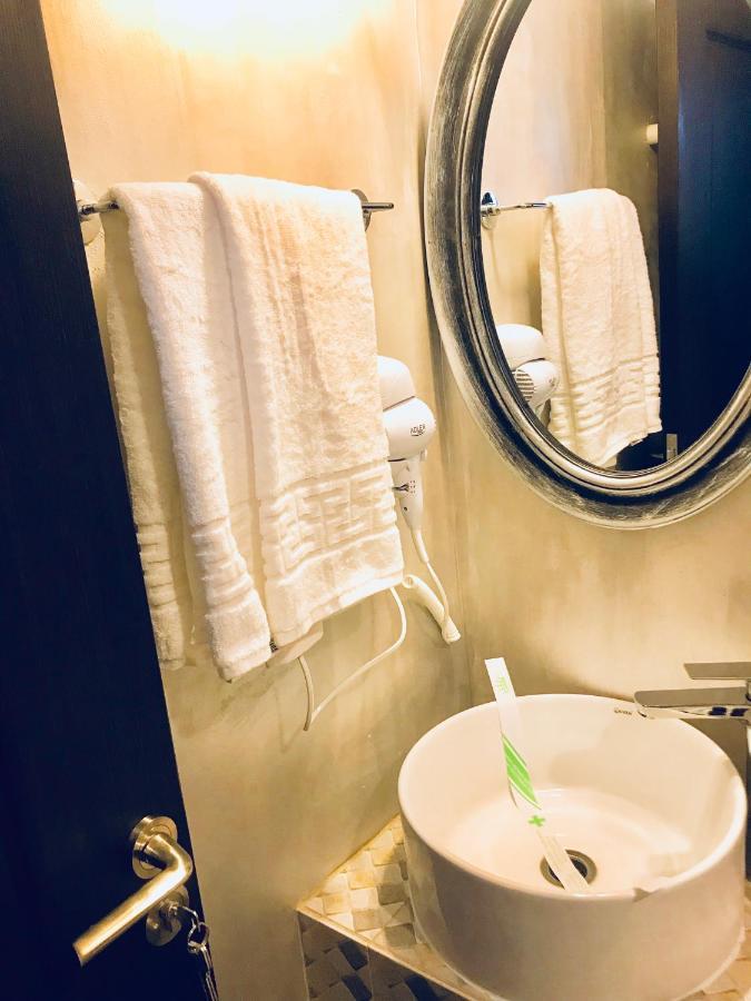 Vila 18 Hotel Boutique بوخارست المظهر الخارجي الصورة